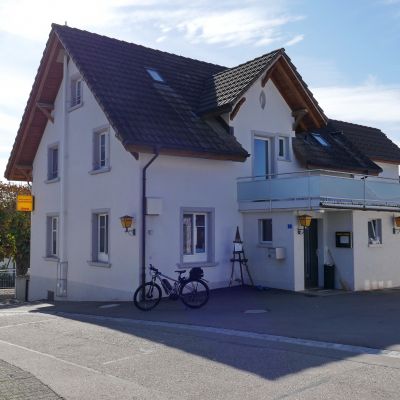 028 Mittagshalt in Weiningen